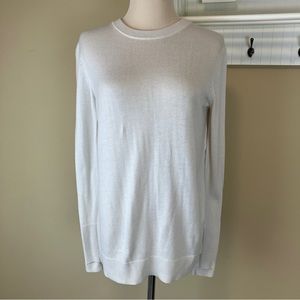 Lululemon Open Back Pullover Crewneck Sweater Cream White Lightweight Size 2